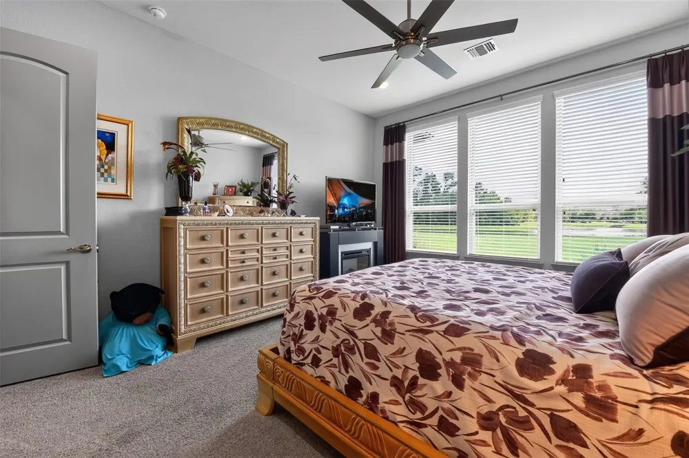 392 Connemara Drive Spring, TX 77382