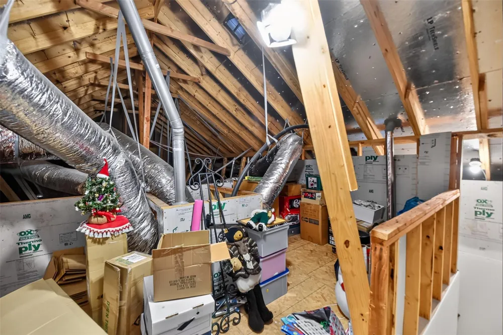 392 Connemara Drive Spring, TX 77382