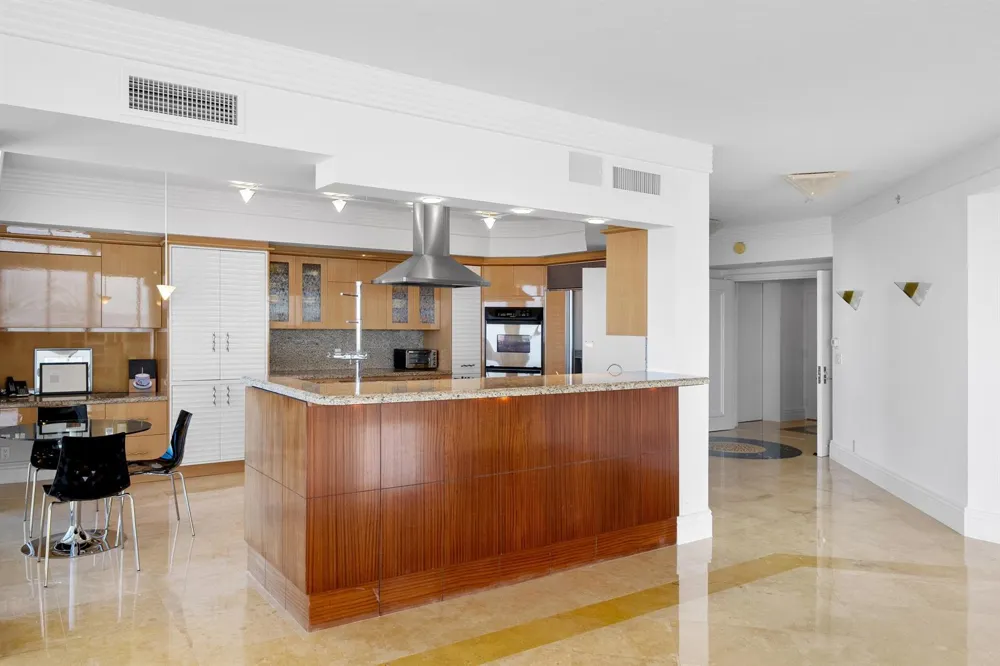 3100 Ocean Boulevard #1610 Fort Lauderdale, FL 33308