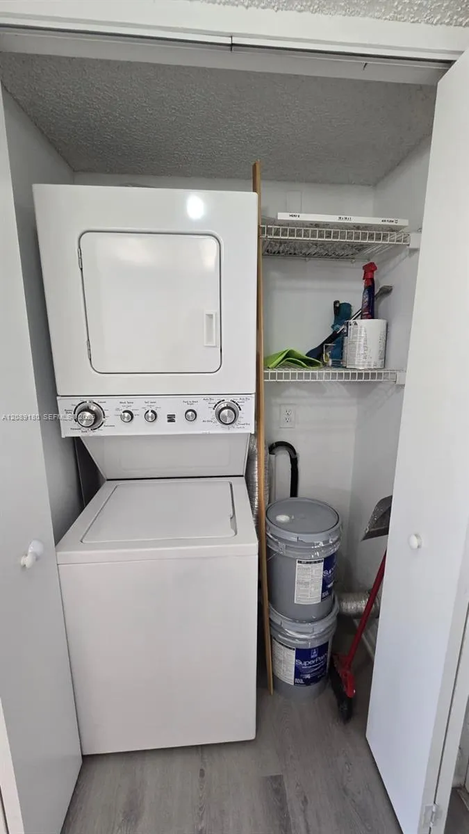 8180 Geneva Ct #419 Doral, FL 33166