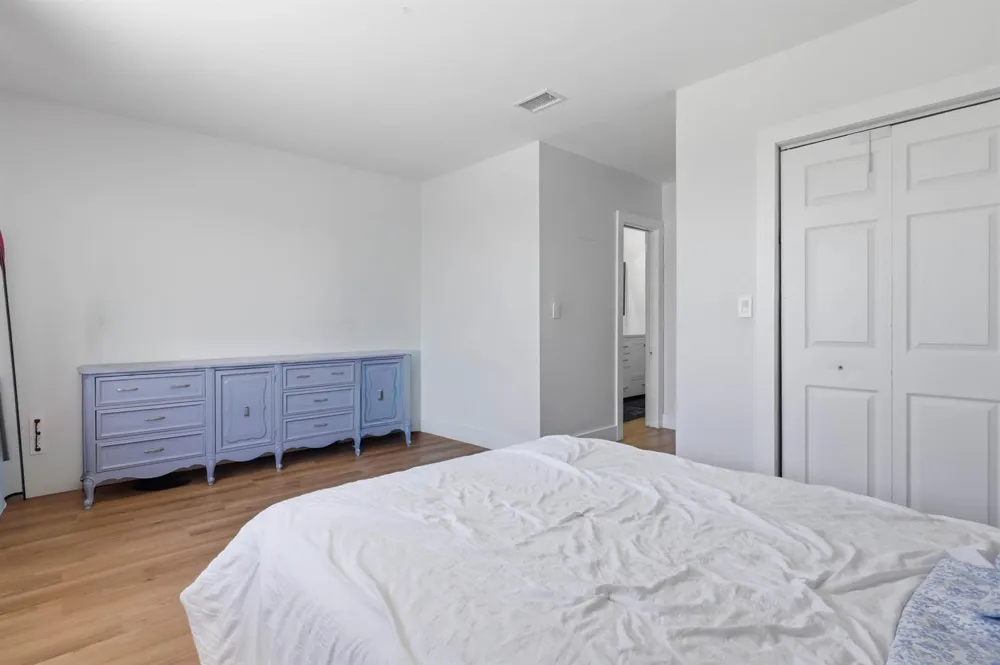 2359 W 74TH STREET #1-102 Hialeah, FL 33016