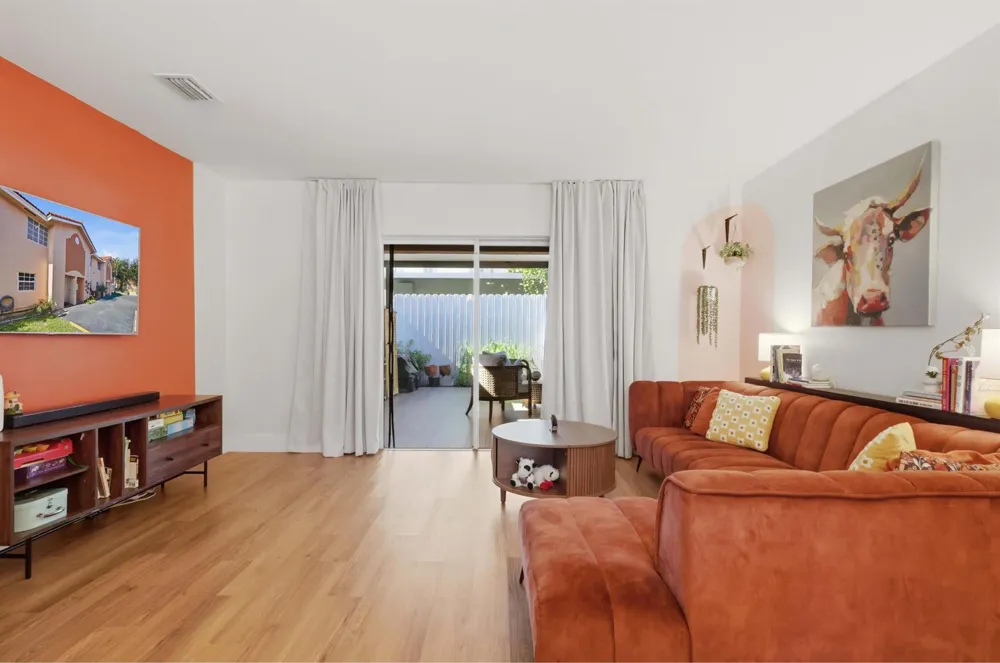 2359 W 74TH STREET #1-102 Hialeah, FL 33016