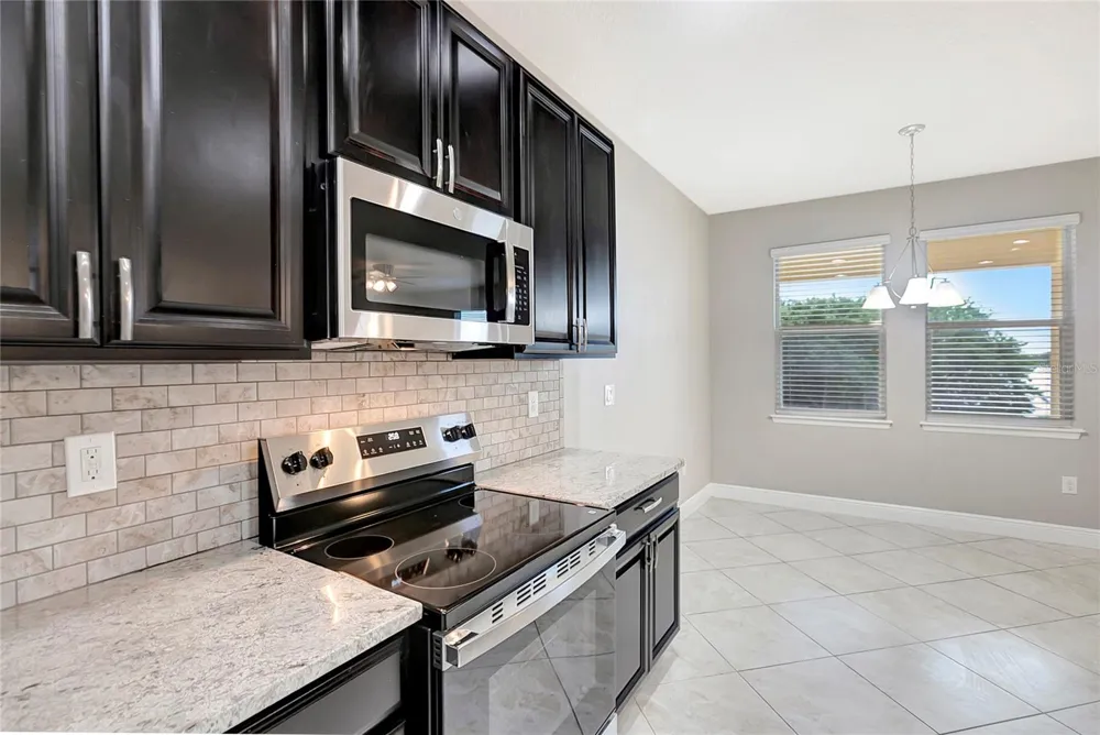 5028 INSHORE LANDING DRIVE Apollo Beach, FL 33572
