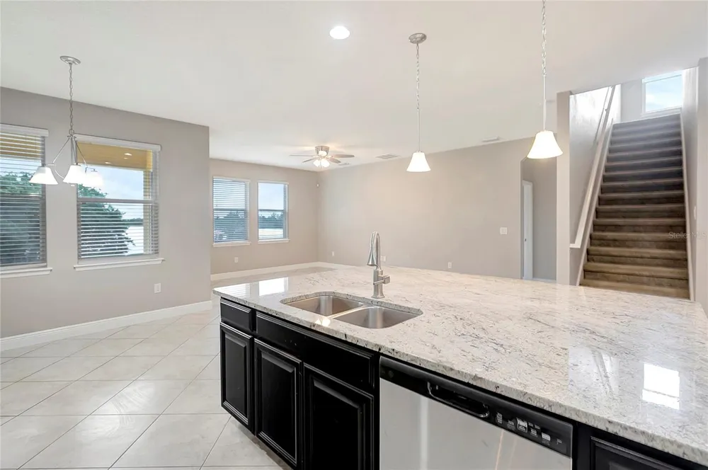 5028 INSHORE LANDING DRIVE Apollo Beach, FL 33572