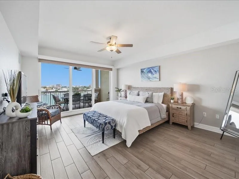 706 BAYWAY BOULEVARD #501 Clearwater, FL 33767