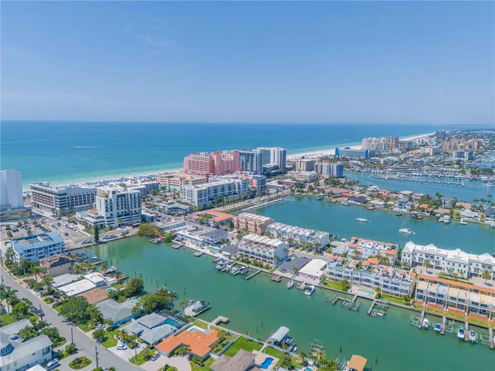 706 BAYWAY BOULEVARD #501 Clearwater, FL 33767