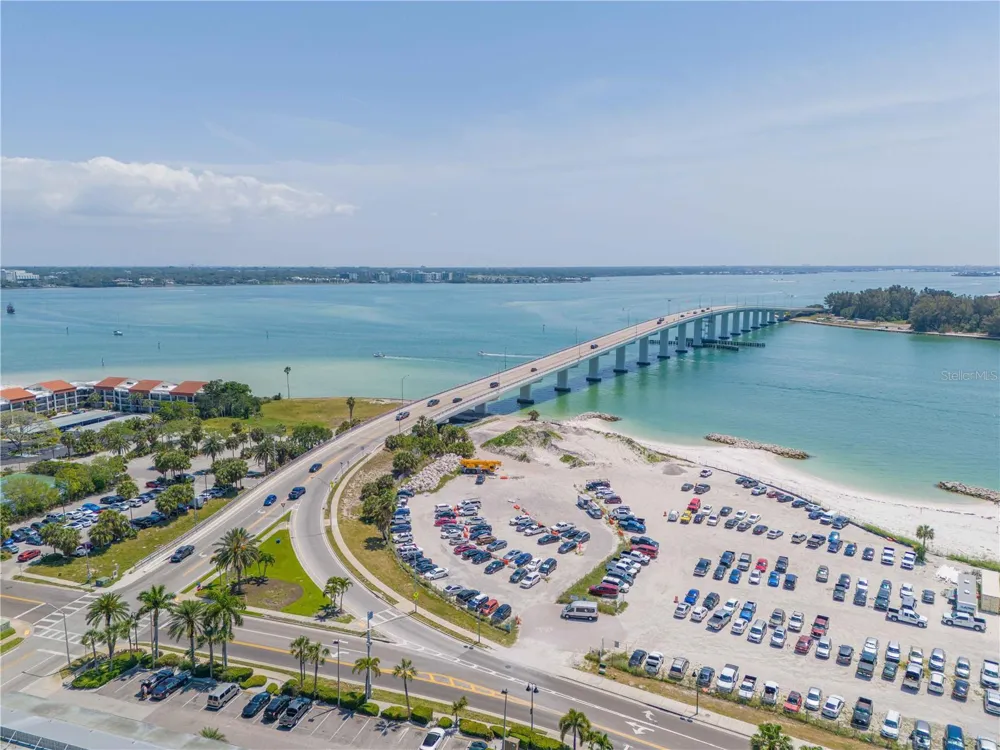 706 BAYWAY BOULEVARD #501 Clearwater, FL 33767