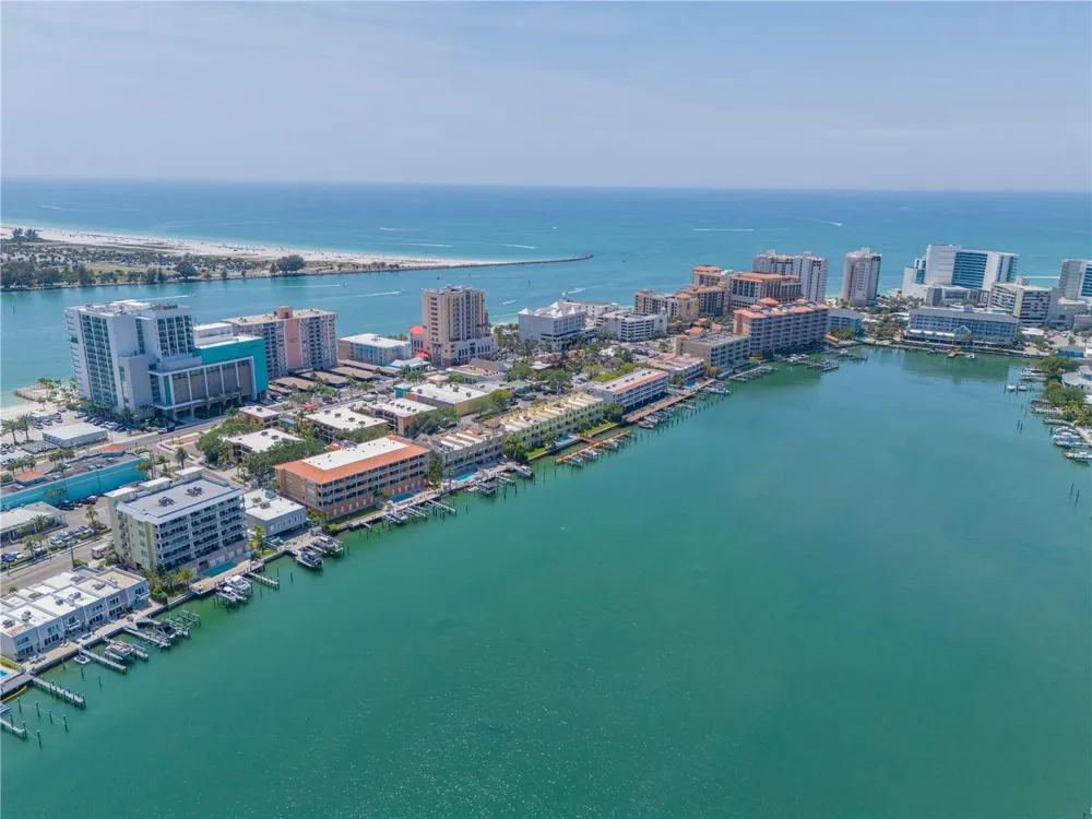 706 BAYWAY BOULEVARD #501 Clearwater, FL 33767