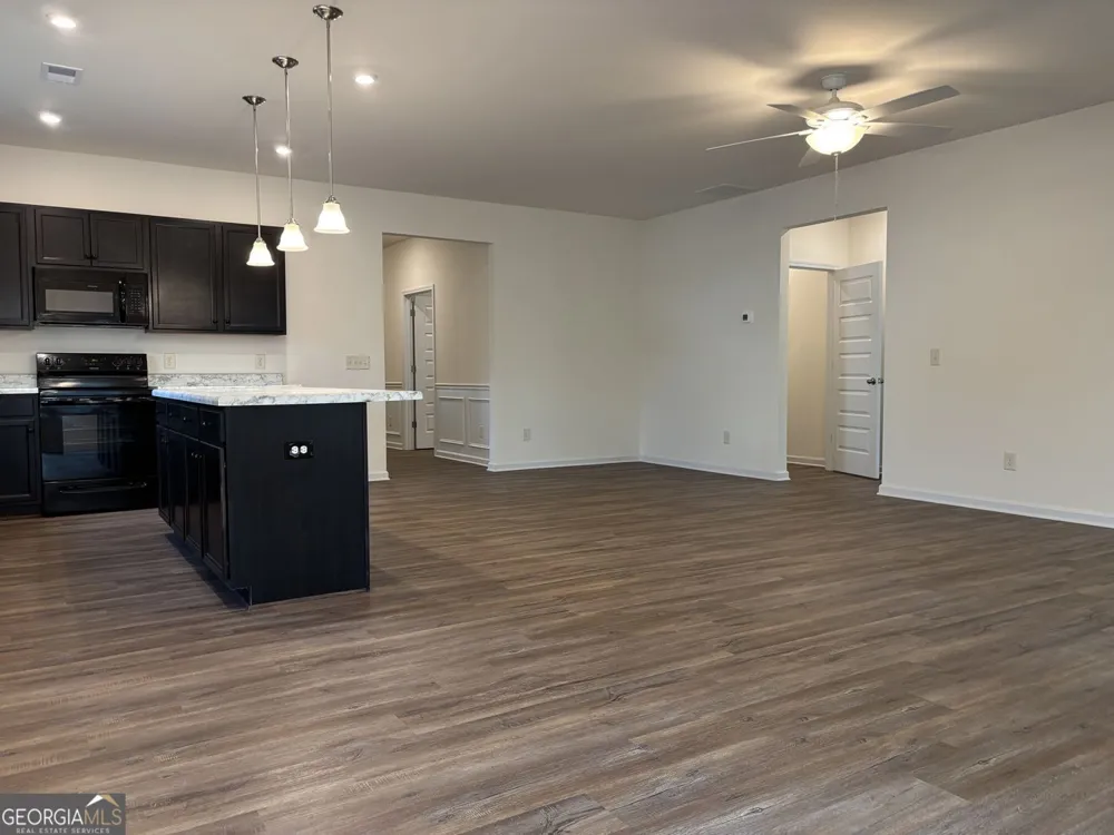 8 Kayla DR NW Rome, GA 30165