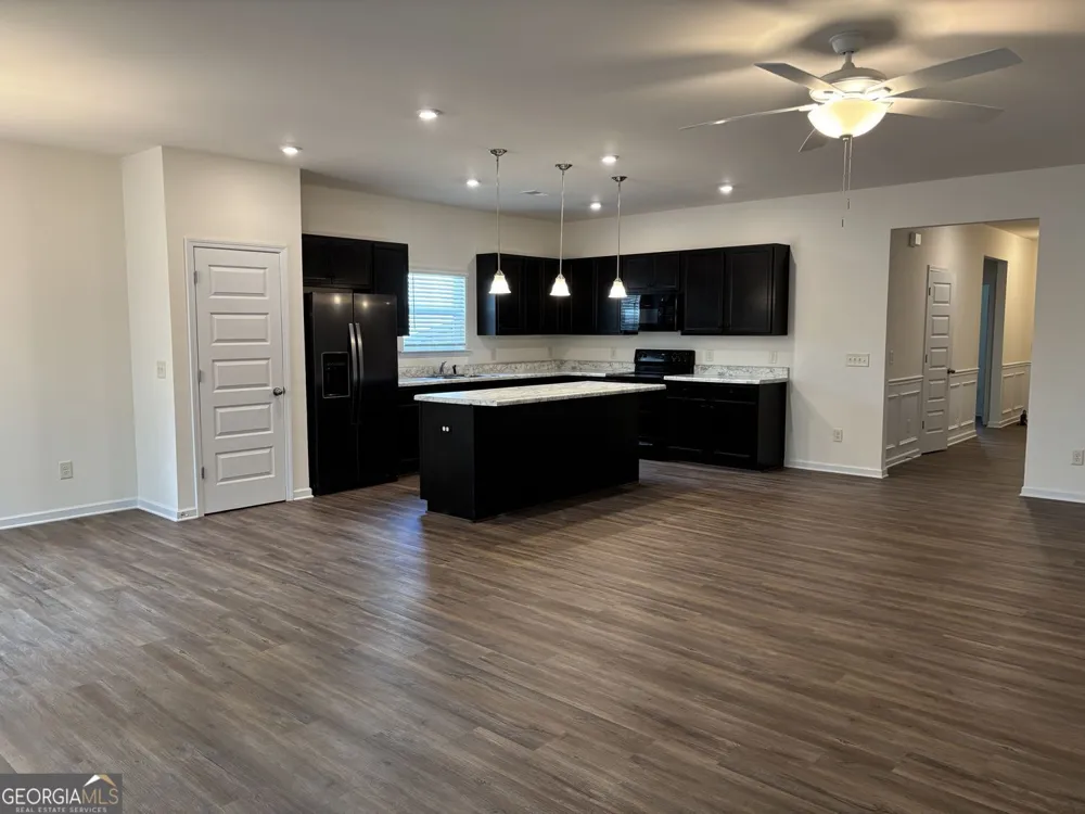 8 Kayla DR NW Rome, GA 30165