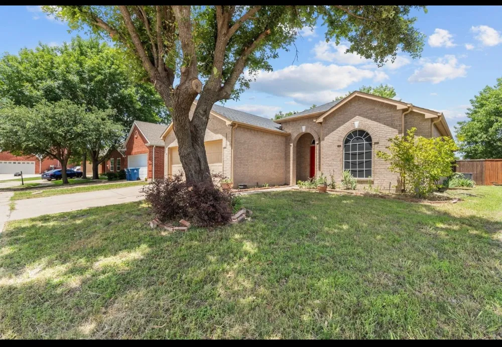 8414 Seafield Lane Rowlett, TX 75089