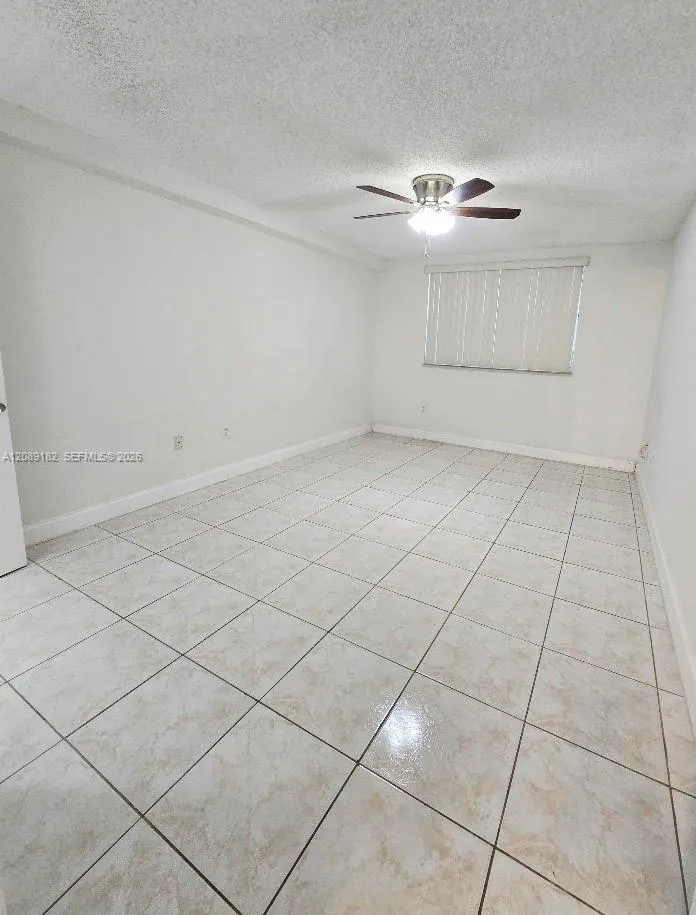 8343 Lake Dr #107 Doral, FL 33166