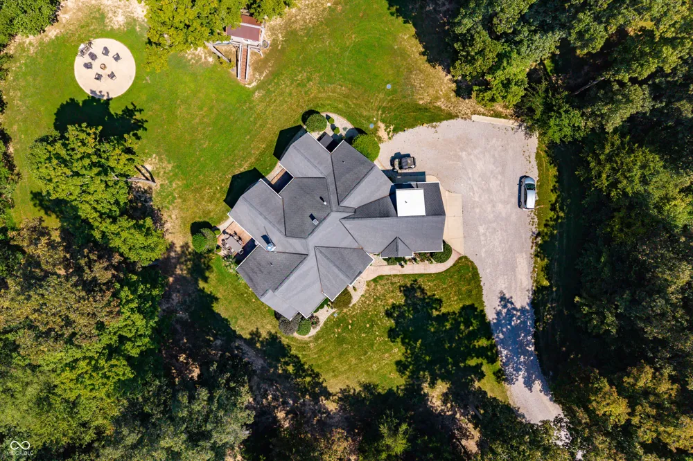 8700 W Georgetown Road Columbus, IN 47201