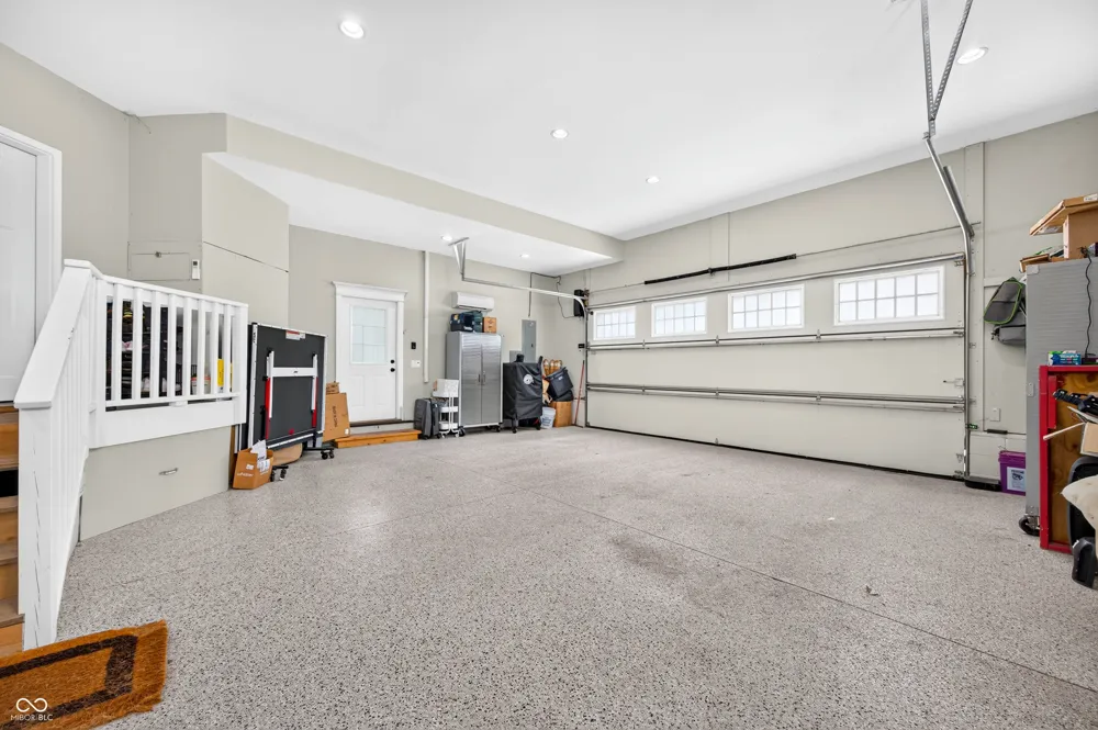 8700 W Georgetown Road Columbus, IN 47201
