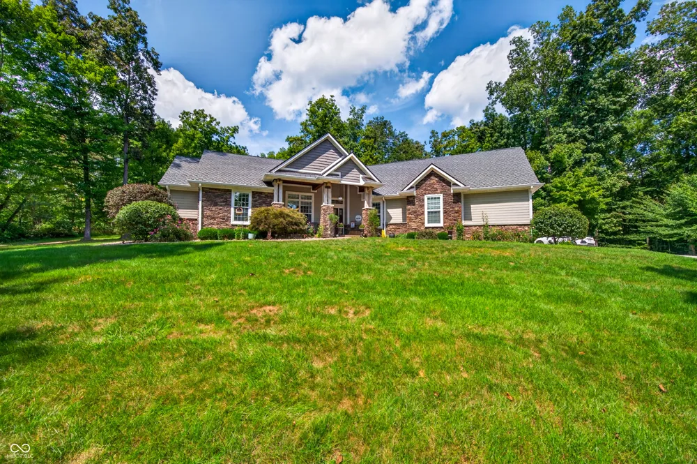 8700 W Georgetown Road Columbus, IN 47201