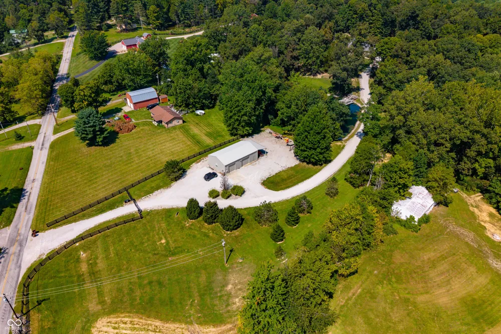8700 W Georgetown Road Columbus, IN 47201