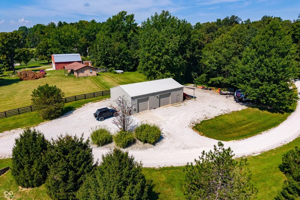 8700 W Georgetown Road Columbus, IN 47201