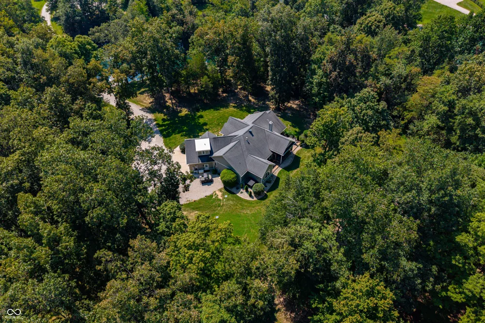 8700 W Georgetown Road Columbus, IN 47201