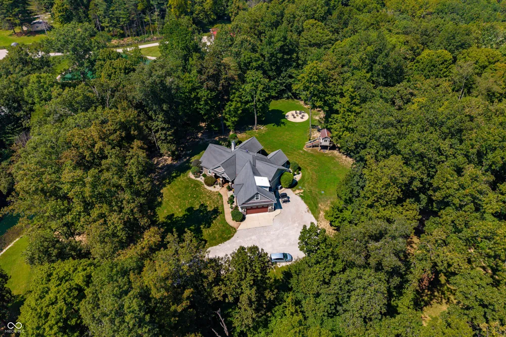 8700 W Georgetown Road Columbus, IN 47201
