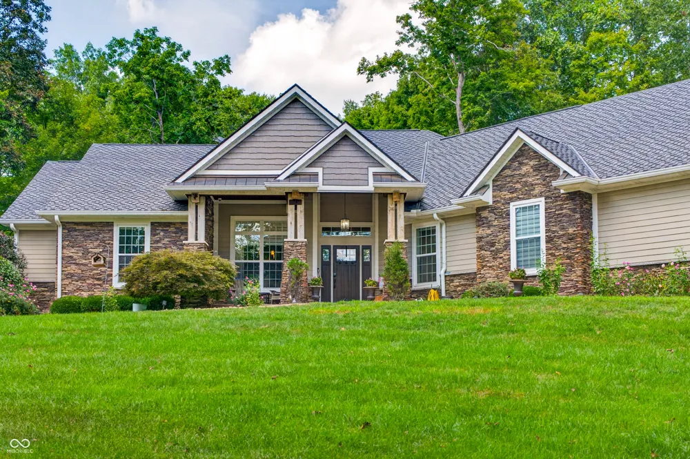 8700 W Georgetown Road Columbus, IN 47201