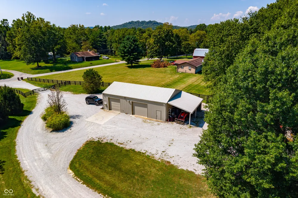 8700 W Georgetown Road Columbus, IN 47201