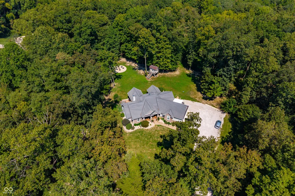 8700 W Georgetown Road Columbus, IN 47201