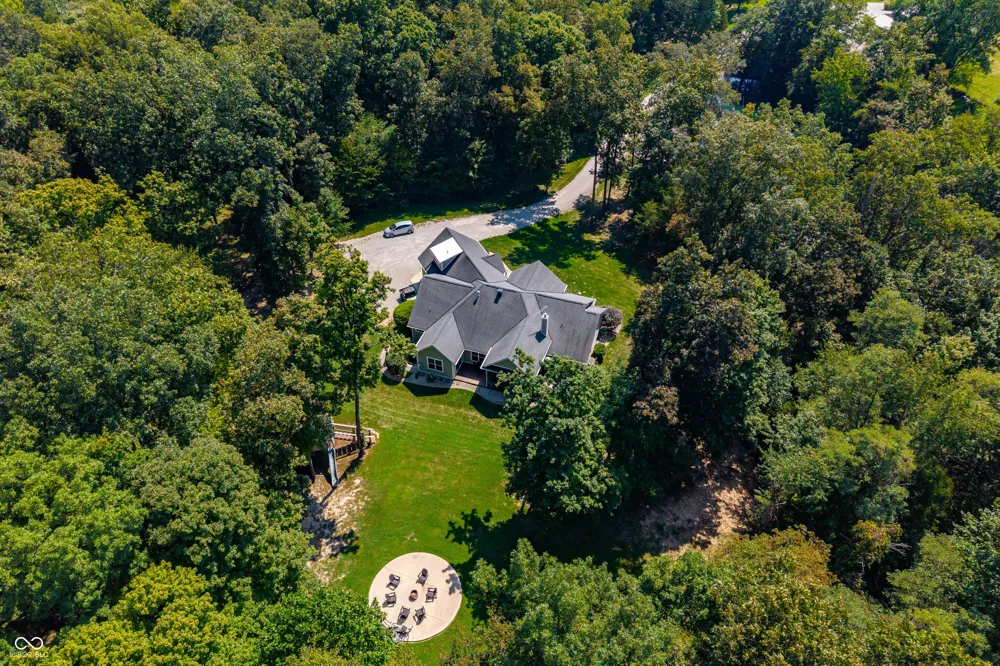 8700 W Georgetown Road Columbus, IN 47201