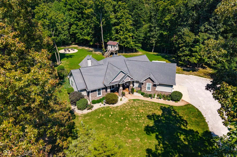 8700 W Georgetown Road Columbus, IN 47201