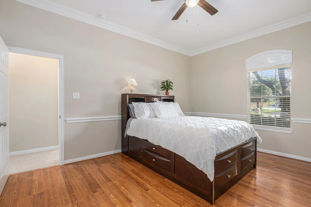 17403 Ledgefield Cypress, TX 77433