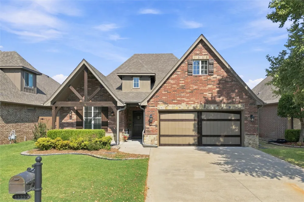 13235 S 68th Avenue E Bixby, OK 74008