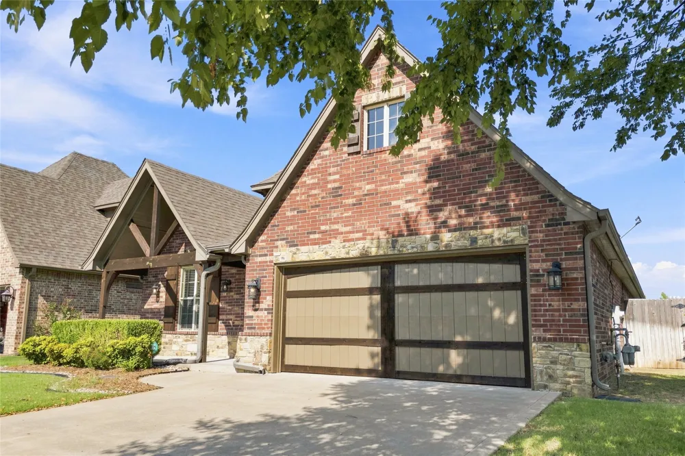 13235 S 68th Avenue E Bixby, OK 74008