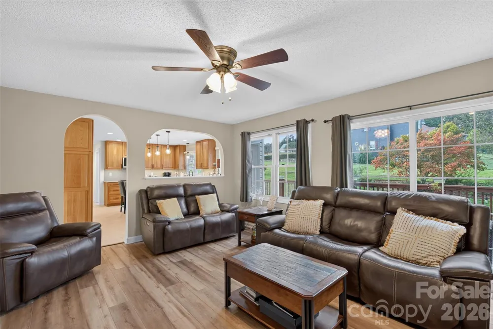 69 Sunwest Drive Arden, NC 28704