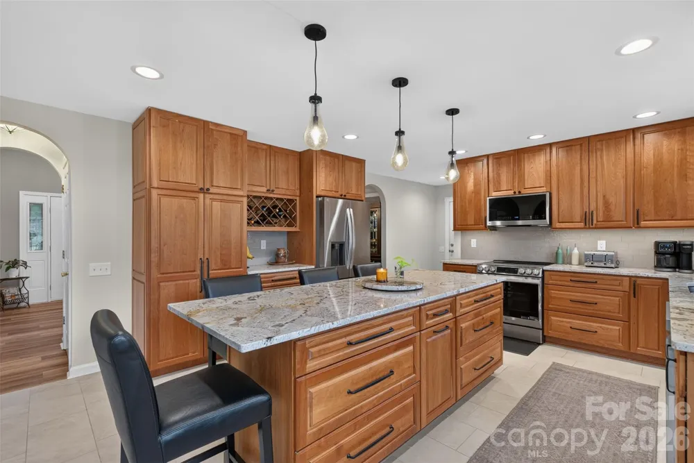 69 Sunwest Drive Arden, NC 28704