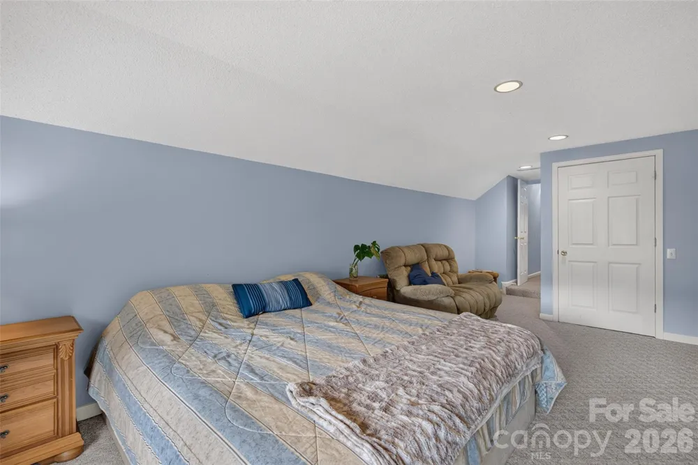 69 Sunwest Drive Arden, NC 28704