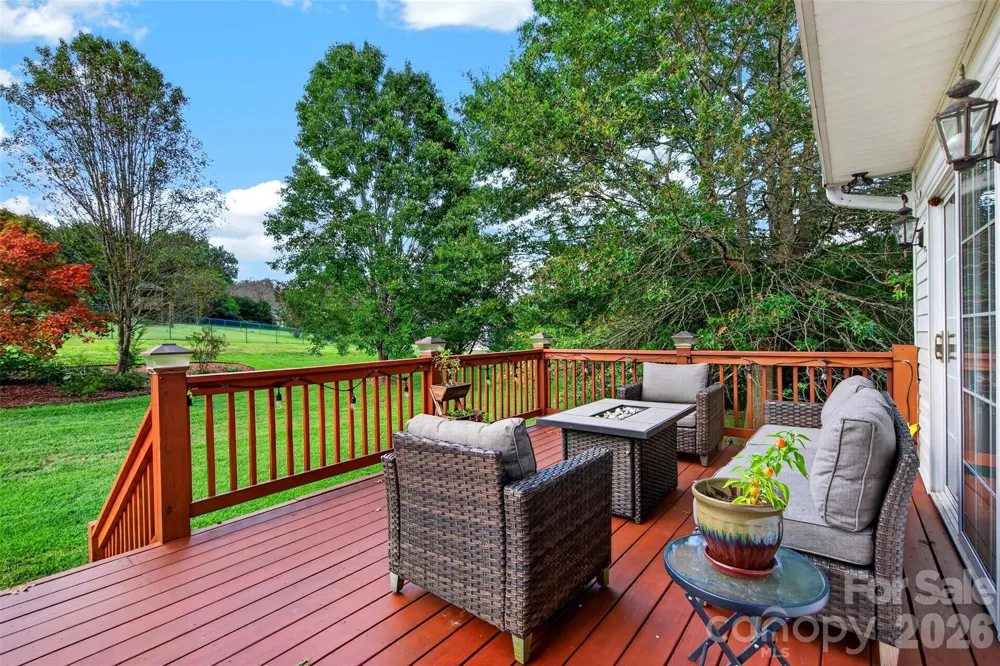69 Sunwest Drive Arden, NC 28704