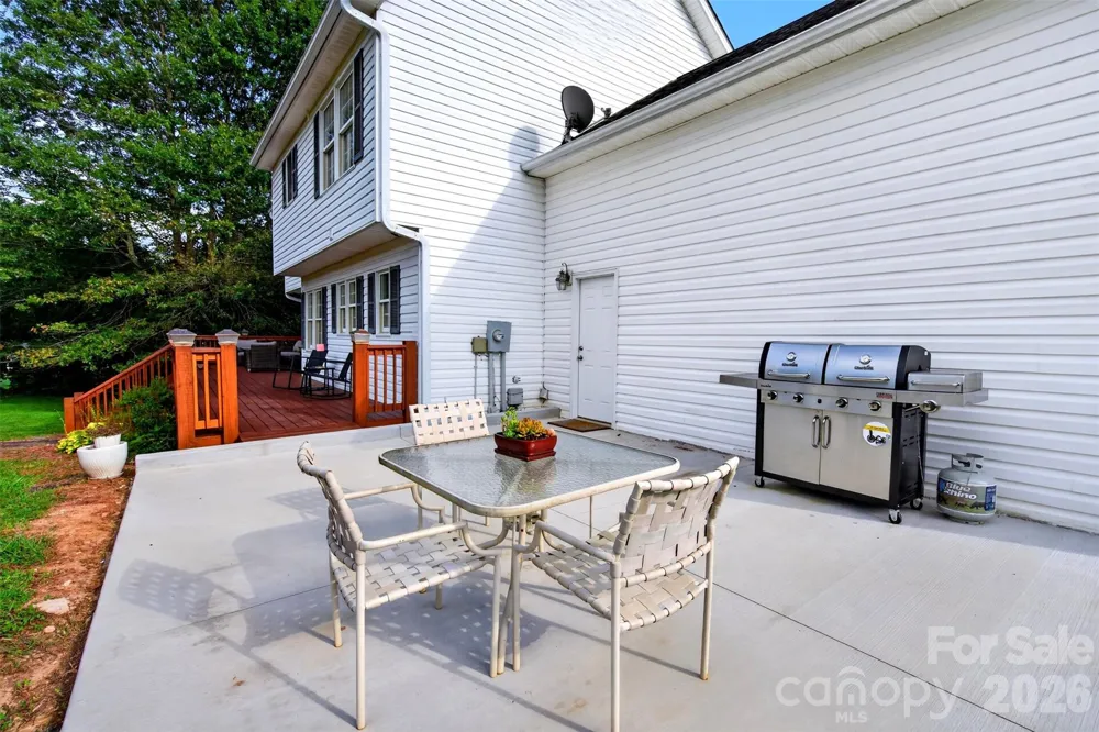 69 Sunwest Drive Arden, NC 28704
