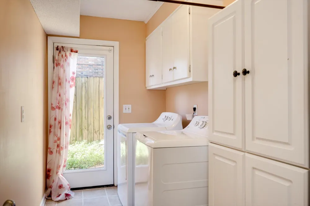 715 Hammond Drive North Augusta, SC 29841