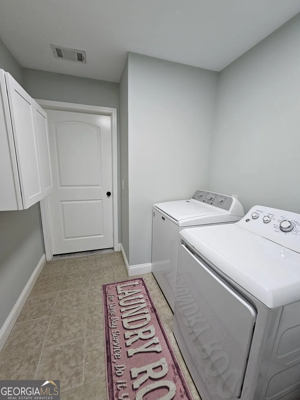 75 Eastgate DR Dawsonville, GA 30534