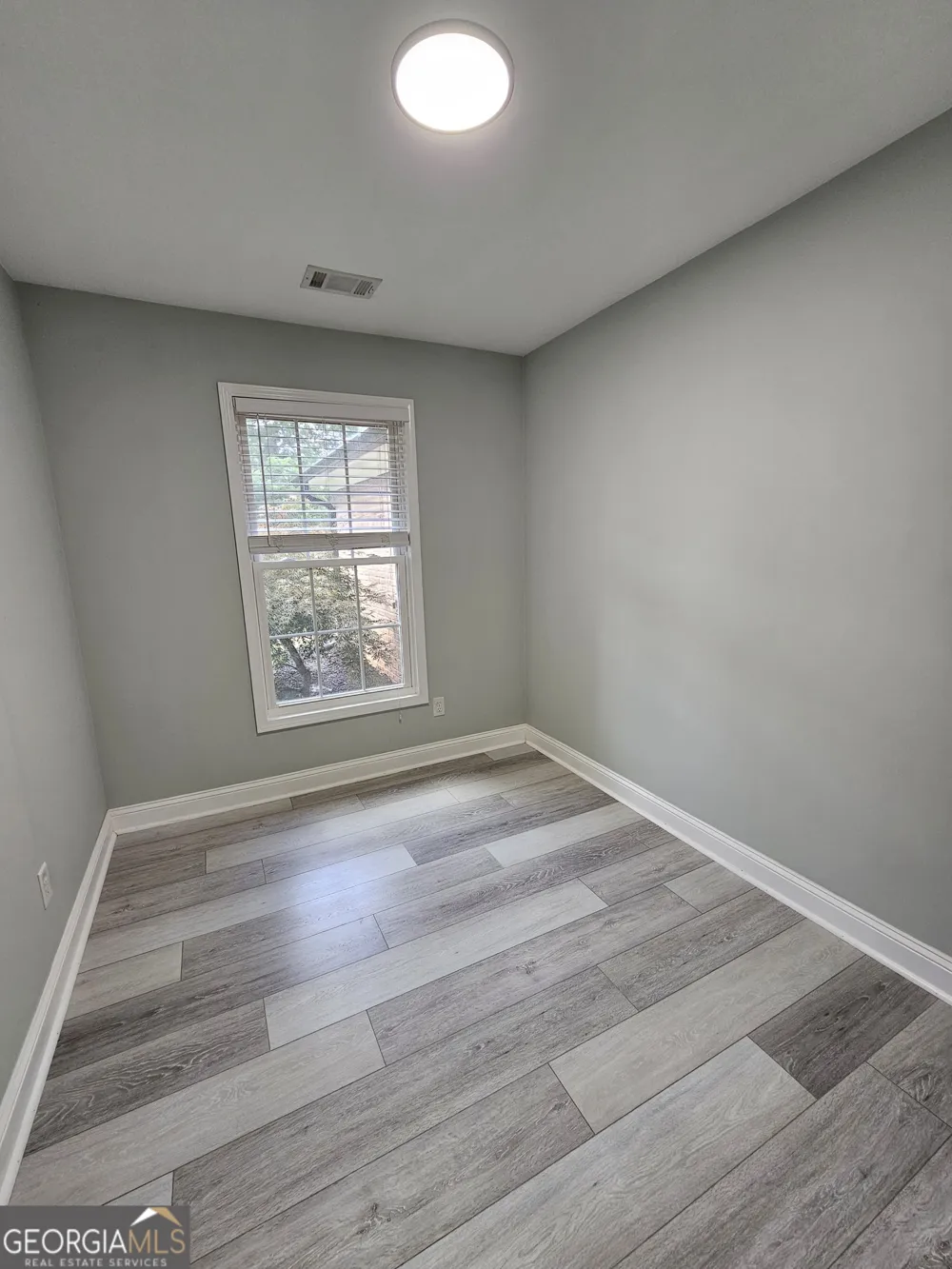 75 Eastgate DR Dawsonville, GA 30534