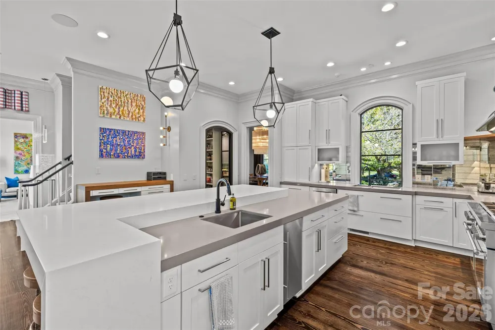 727 Colville Road Charlotte, NC 28207