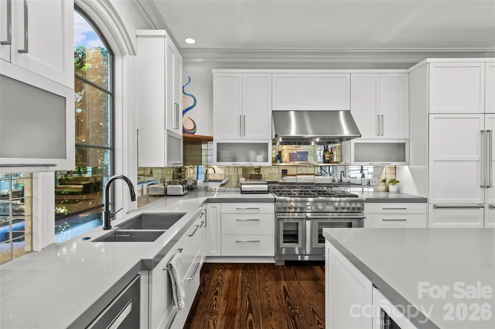 727 Colville Road Charlotte, NC 28207