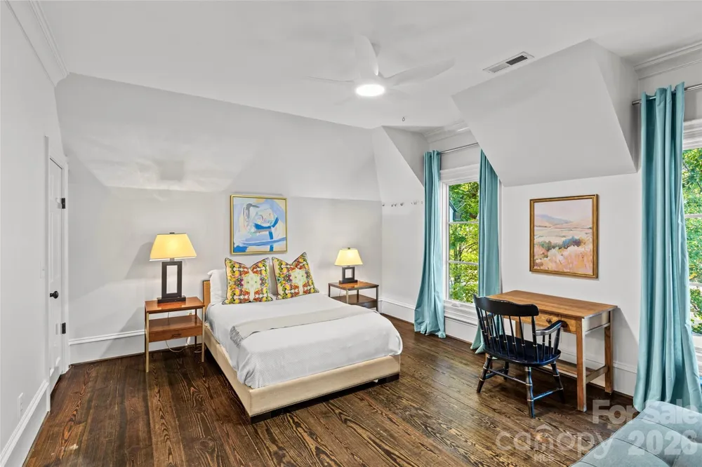 727 Colville Road Charlotte, NC 28207