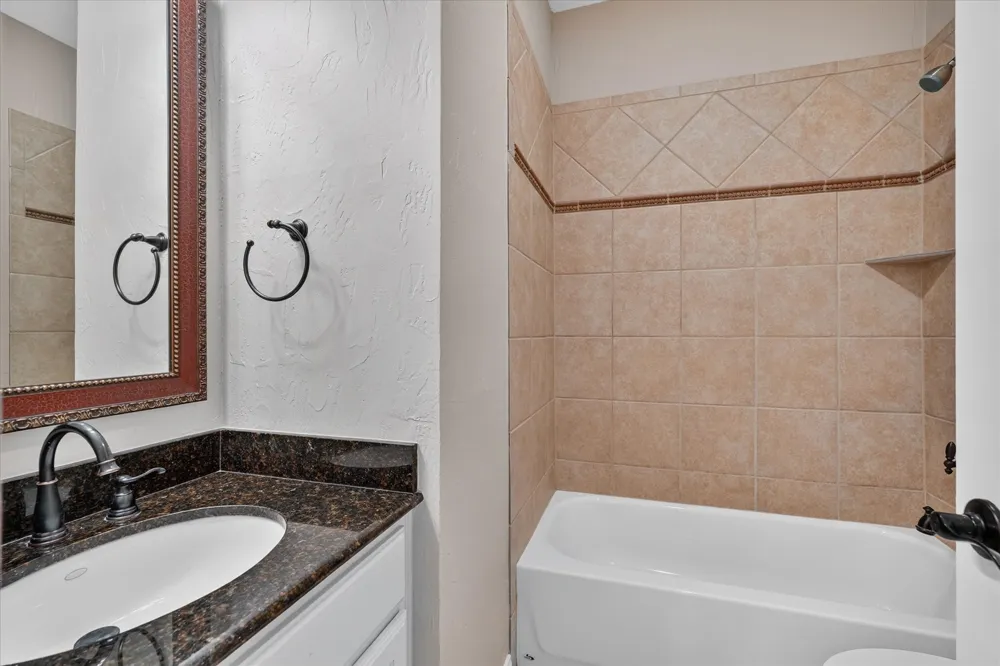 2024 S Hill Drive Irving, TX 75038
