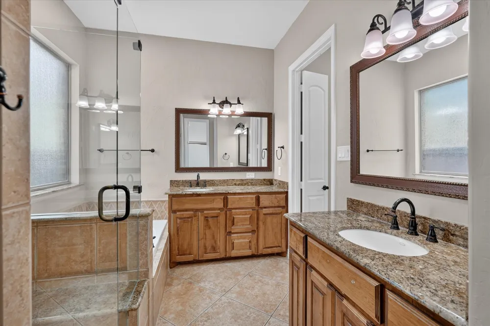 2024 S Hill Drive Irving, TX 75038