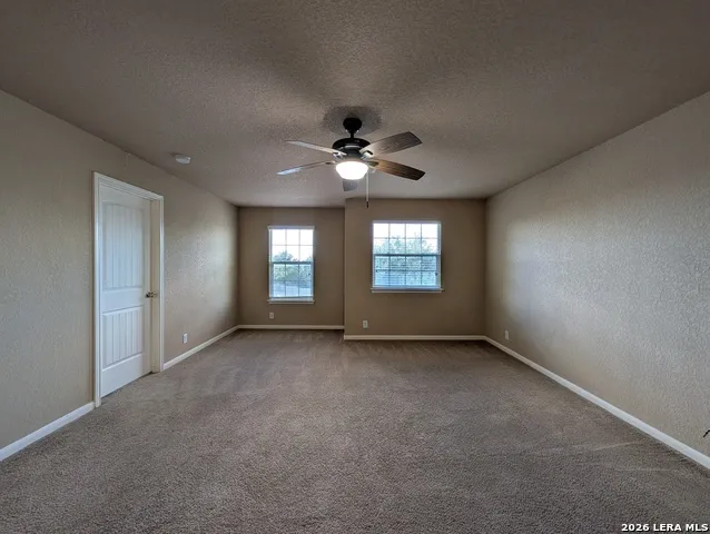 212 OAK CREEK WAY New Braunfels, TX 78130