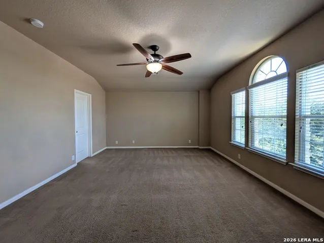 212 OAK CREEK WAY New Braunfels, TX 78130