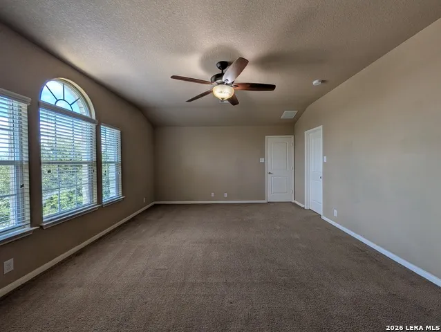 212 OAK CREEK WAY New Braunfels, TX 78130