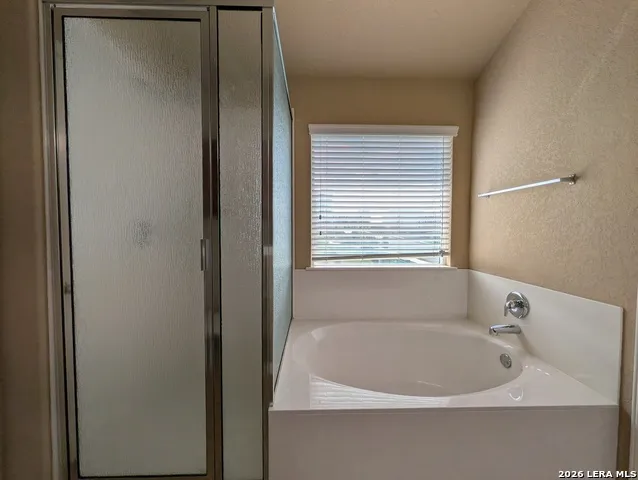 212 OAK CREEK WAY New Braunfels, TX 78130