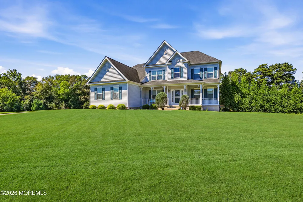 10 Colliers Court Jackson, NJ 08527