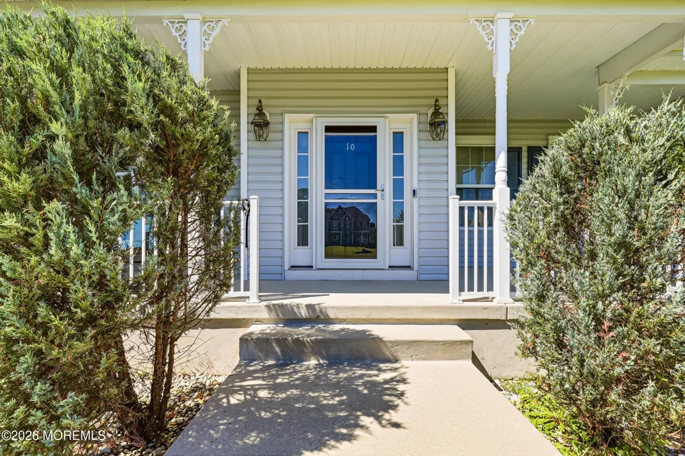 10 Colliers Court Jackson, NJ 08527